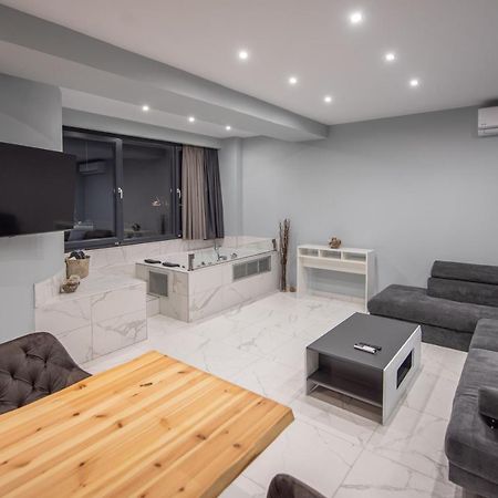 Sea & City Luxury Suite เทสซาโลนิกิ ภายนอก รูปภาพ