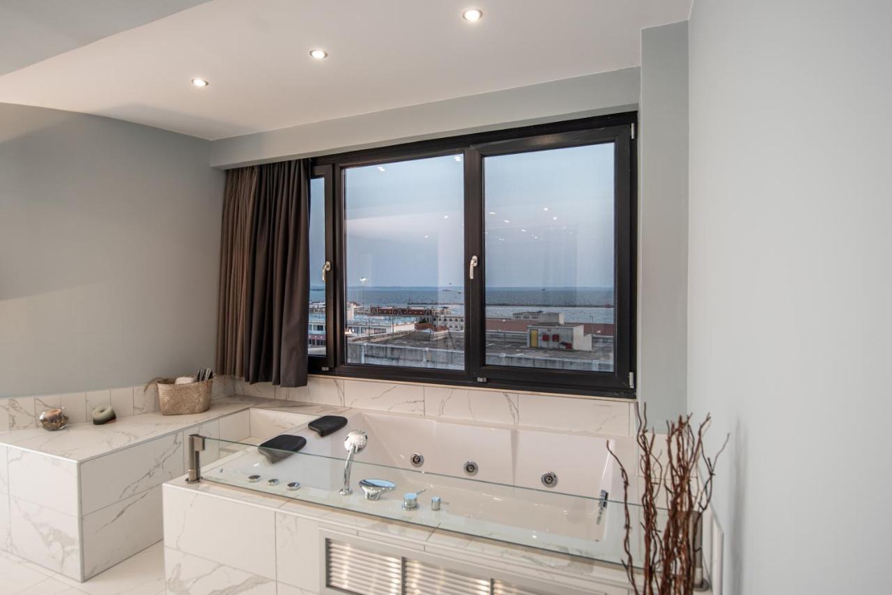 Sea & City Luxury Suite เทสซาโลนิกิ ภายนอก รูปภาพ